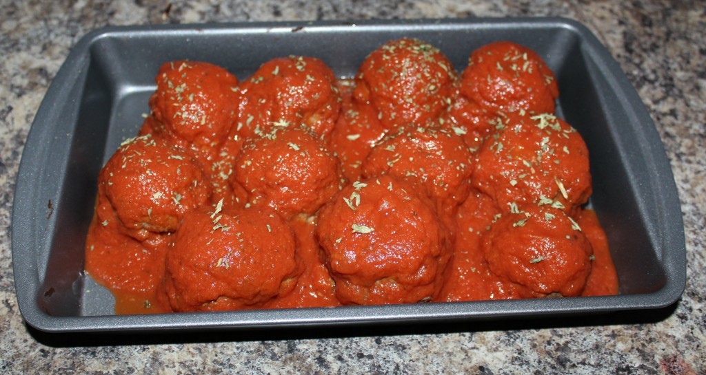 Super Awesome, Totally Easy, Big Meatball Recipe