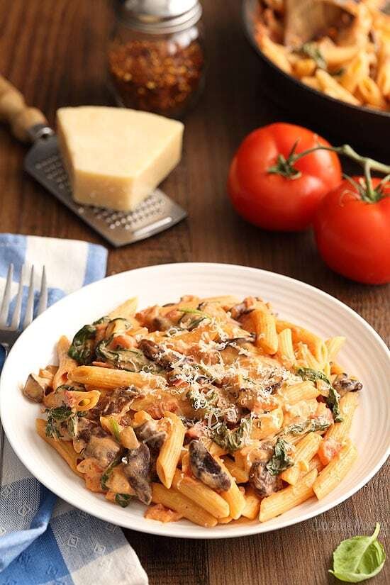 Creamy Tomato Mushroom Pasta